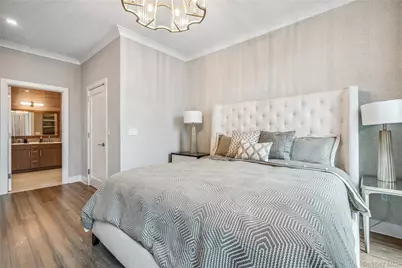 100 Garvies Point Road #1126, Glen Cove, NY 11542 - Photo 27