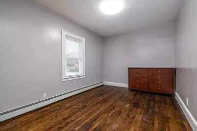 224 E Roslyn Street E, Islip Terrace, NY 11752 - Photo 11