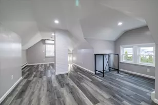 224 E Roslyn Street E, Islip Terrace, NY 11752 - Photo 19