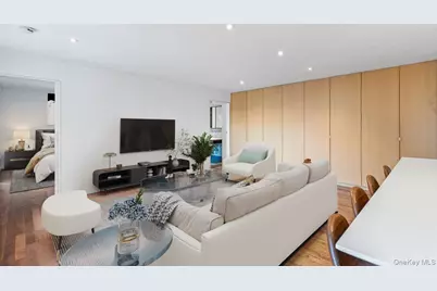 65-35 Yellowstone Boulevard #2H, Forest Hills, NY 11375 - Photo 9