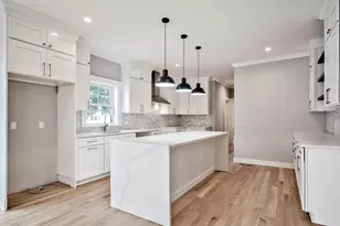 98 Cuba Hill Rd, Greenlawn, NY 11743 - Photo 15