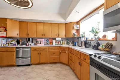 3740 Waverly Avenue, Seaford, NY 11783 - Photo 7