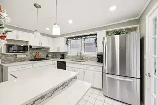 36 Rogers Ln, Yorktown Heights, NY 10598 - Photo 11