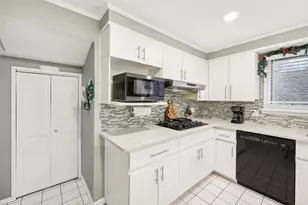 36 Rogers Ln, Yorktown Heights, NY 10598 - Photo 13
