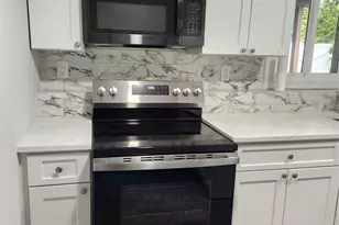 27 Estates Ln, Shoreham, NY 11786 - Photo 3