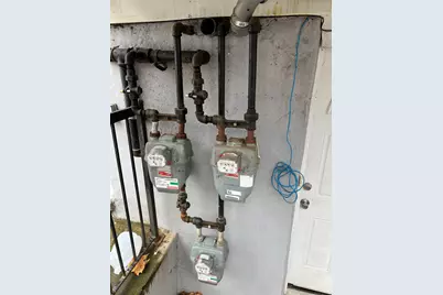 88 Taft Avenue, New York, NY 10301 - Photo 13