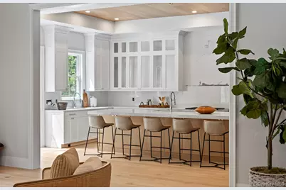 2524 Noyack Rd, Sag Harbor, NY 11963 - Photo 7