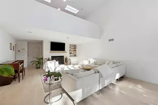 6 Woodland Way, Quogue, NY 11959 - Photo 7