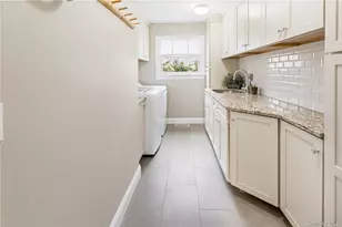 29 Missapoque Ave, Southampton, NY 11968 - Photo 19