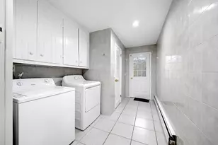 16 Squires Ave, East Quogue, NY 11942 - Photo 19