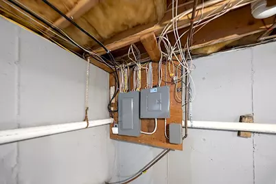 16 Squires Avenue, East Quogue, NY 11942 - Photo 41