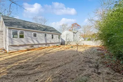 125 Lynbrook Drive, Mastic Beach, NY 11951 - Photo 3