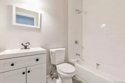 125 Lynbrook Drive, Mastic Beach, NY 11951 - Photo 9