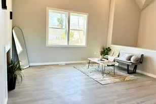 125 Lynbrook Dr, Mastic Beach, NY 11951 - Photo 5