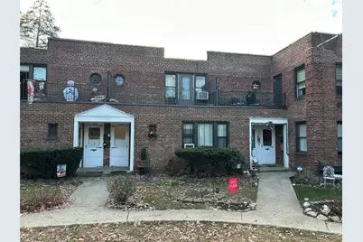 4001 Little Neck Parkway #31B, Little Neck, NY 11363 - Photo 1