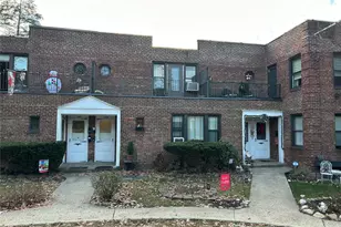 40-01 Little Neck Pkwy, Little Neck, NY 11363 - Photo 1