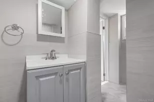 155 Voss Ave, Yonkers, NY 10703 - Photo 21