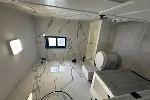 225-53 Murdock Ave, Queens Village, NY 11429 - Photo 9