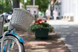 76 Dune Rd, Quogue, NY 11959 - Photo 13