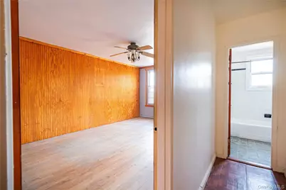 133-01 Booth Memorial Ave, Flushing, NY 11355 - Photo 13