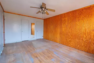 133-01 Booth Memorial Ave, Flushing, NY 11355 - Photo 11