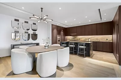 730 5th Avenue #17B, New York, NY 10019 - Photo 3