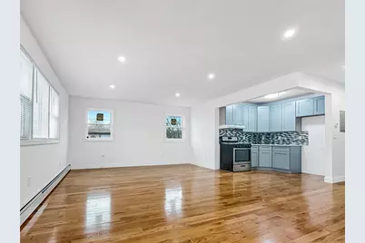 109-49 155 St, Jamaica, NY 11433 - Photo 3