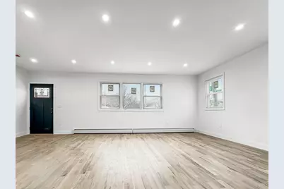 109-49 155 St, Jamaica, NY 11433 - Photo 5