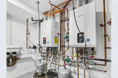 109-49 155 St, Jamaica, NY 11433 - Photo 15