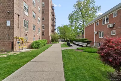 144-55 Melbourne Ave #2F, Flushing, NY 11367 - Photo 19