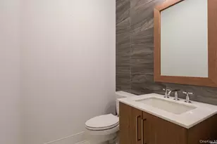 100 Garvies Point Rd, Glen Cove, NY 11542 - Photo 11