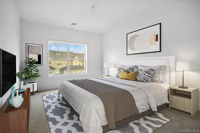 306 Silver Timber Drive, Yaphank, NY 11980 - Photo 17