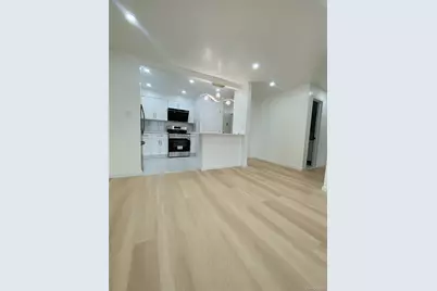 144-23 Barclay Avenue #6B, Flushing, NY 11355 - Photo 1