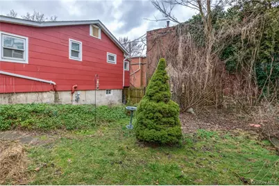 483-485 Minnieford Avenue, Bronx, NY 10464 - Photo 13