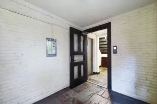 21-58 35th St, Astoria, NY 11105 - Photo 15