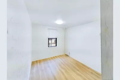 21-58 35 Street #1E, Astoria, NY 11105 - Photo 3