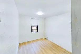 21-58 35th St, Astoria, NY 11105 - Photo 3