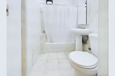 21-58 35 Street #1E, Astoria, NY 11105 - Photo 13