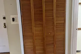 87-19 204th St, Hollis, NY 11427 - Photo 5