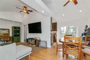 7 Suffolk Rd, Hampton Bays, NY 11946 - Photo 7