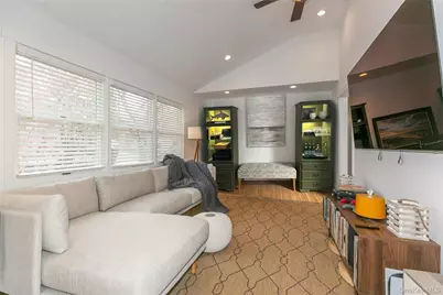 7 Suffolk Road, Hampton Bays, NY 11946 - Photo 3