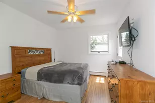 7 Suffolk Rd, Hampton Bays, NY 11946 - Photo 11