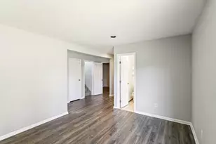 11 Dehan St, Smithtown, NY 11787 - Photo 25