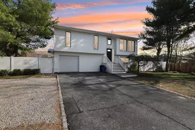 11 Dehan Street, Smithtown, NY 11787 - Photo 1
