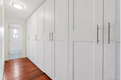 1300 Midland Avenue #B42, Yonkers, NY 10704 - Photo 5