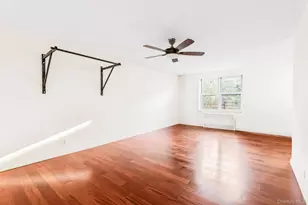 1300 Midland Ave, Yonkers, NY 10704 - Photo 9