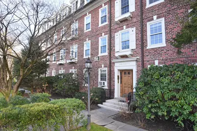 2 Alden Place #2C, Bronxville, NY 10708 - Photo 1