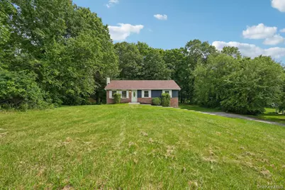 13 Sharon Drive, Highland, NY 12528 - Photo 3