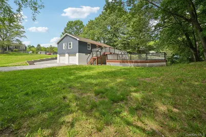 13 Sharon Drive, Highland, NY 12528 - Photo 5