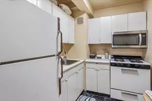 107-40 Queens Blvd, Forest Hills, NY 11375 - Photo 15